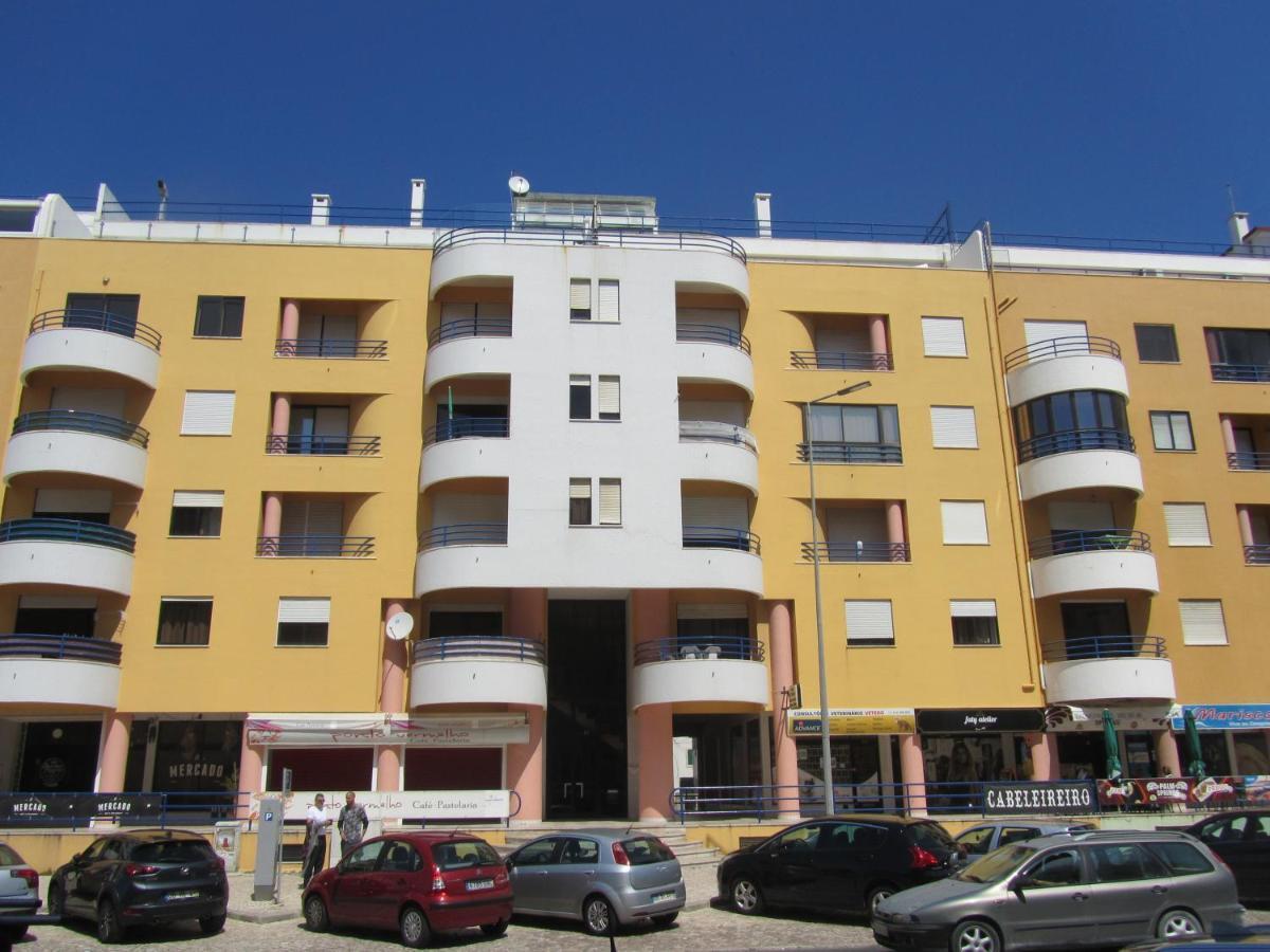 Enjoy Ocean Beach Life At Costa Da Caparica! Ngoại thất bức ảnh
